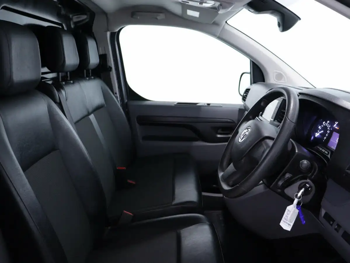 2022-vauxhall-vivaro-15td-2700-l1h1-dynamic-120pseu6d-big-25