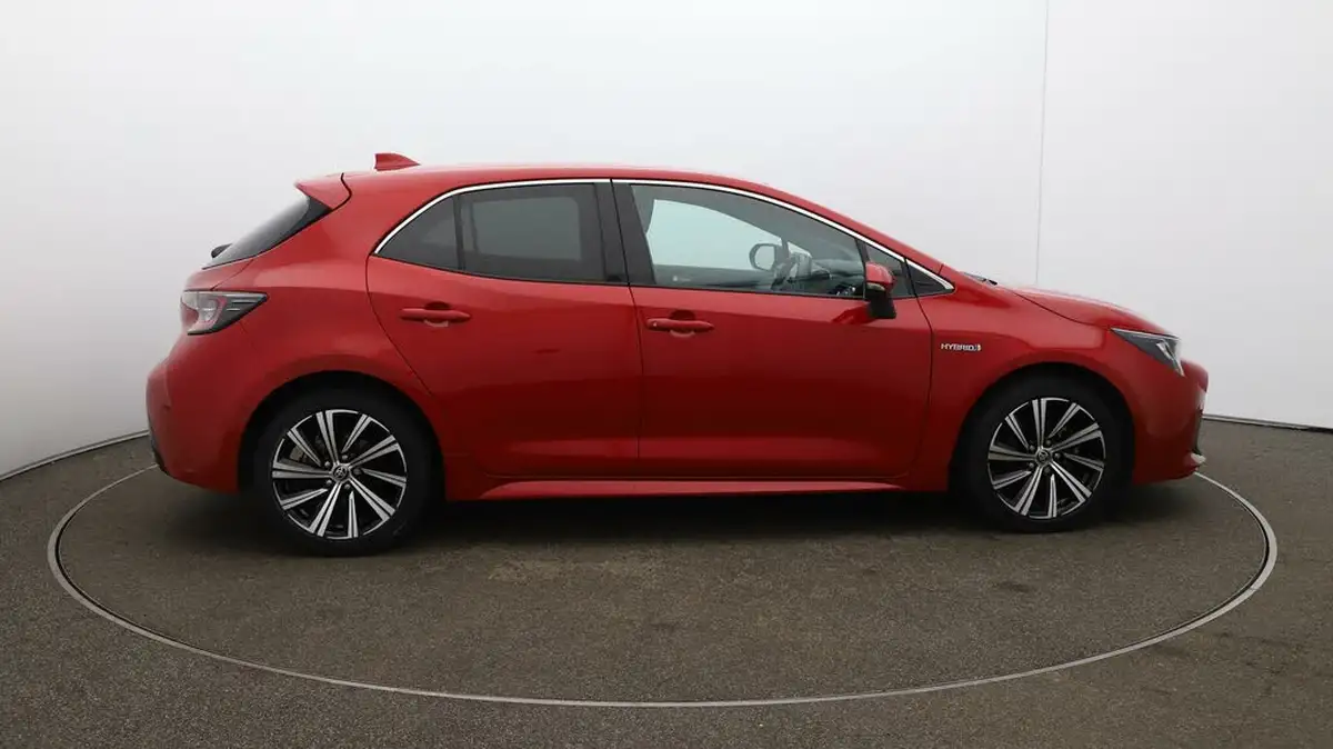 2021-toyota-corolla-18-vvt-i-design-spare-wheel-hatchback-5d-big-48