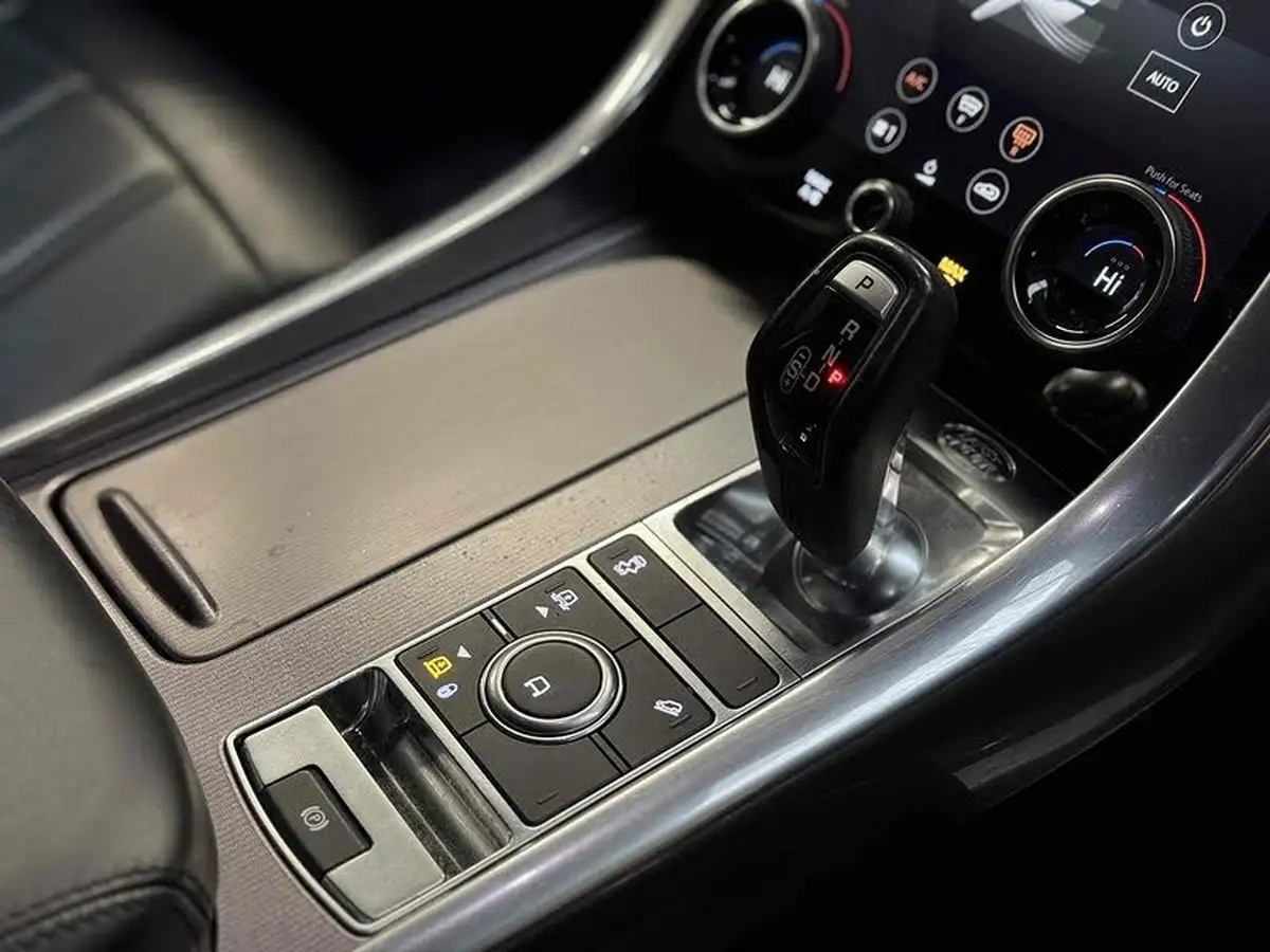 2018-land-rover-range-rover-sport-big-9