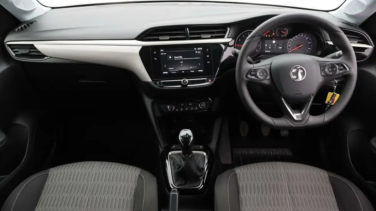 2023-vauxhall-corsa-12i-design-big-13