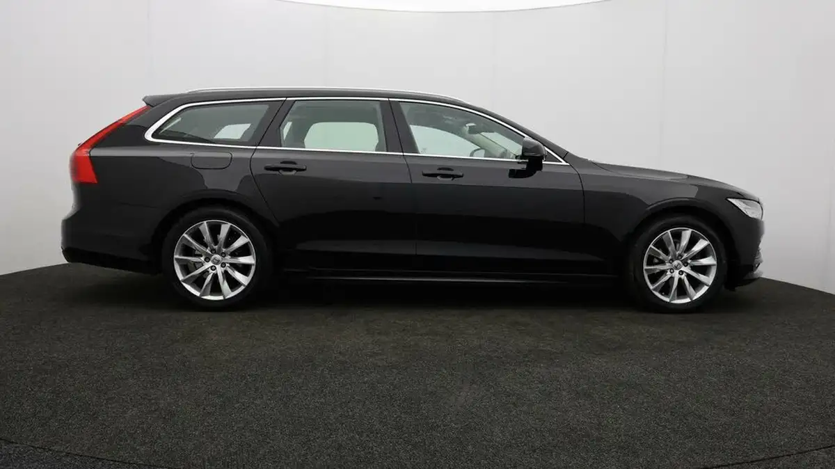 2019-volvo-v90-20-t4-momentum-plus-big-31