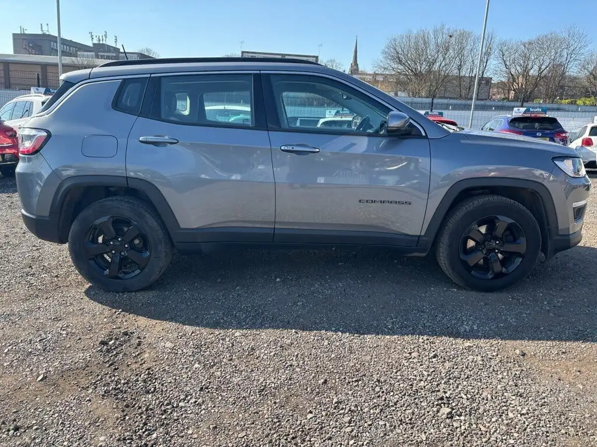 2019-jeep-compass-14-multiair-ii-longitude-big-3