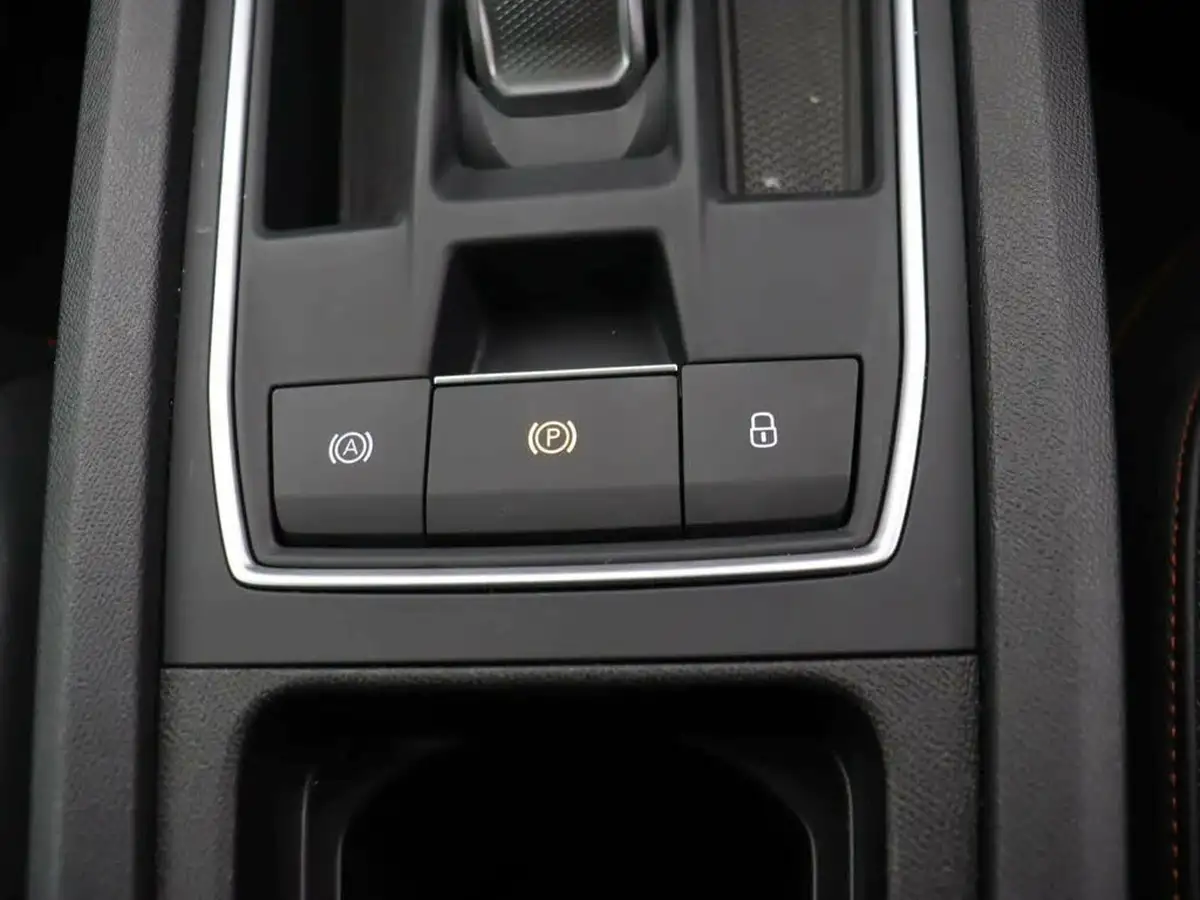 2024-seat-leon-10-etsi-evo-fr-hatchback-big-31