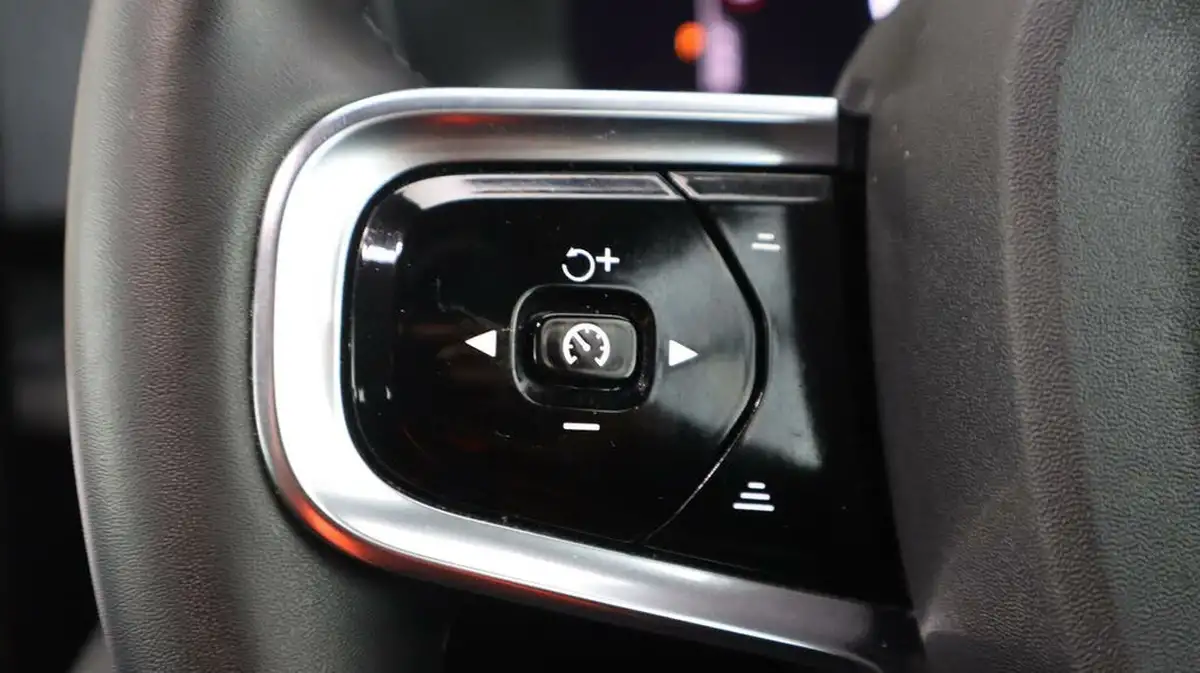 2022-polestar-polestar-2-e-ps2-165kw-standard-single-hatchback-big-21