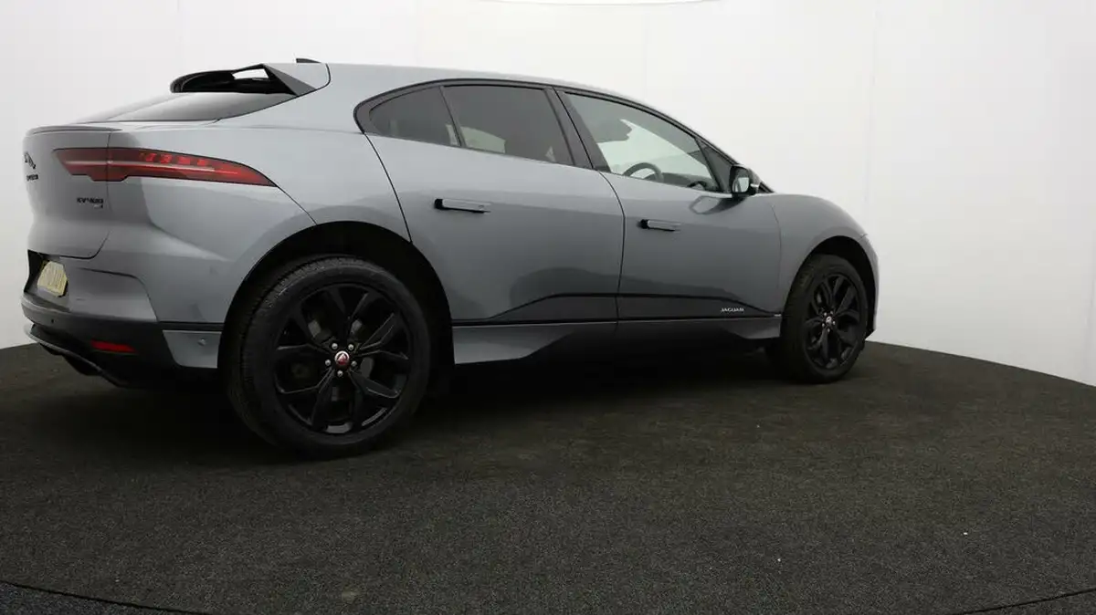 2020-jaguar-i-pace-ev400-hse-big-34