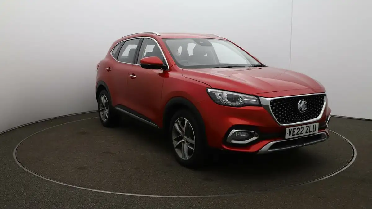 2022-mg-hs-15t-gdi-excite-162ps-dct-big-41