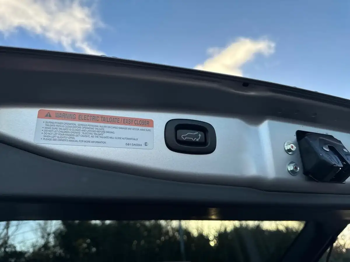 2020-mitsubishi-outlander-20-exceed-big-42