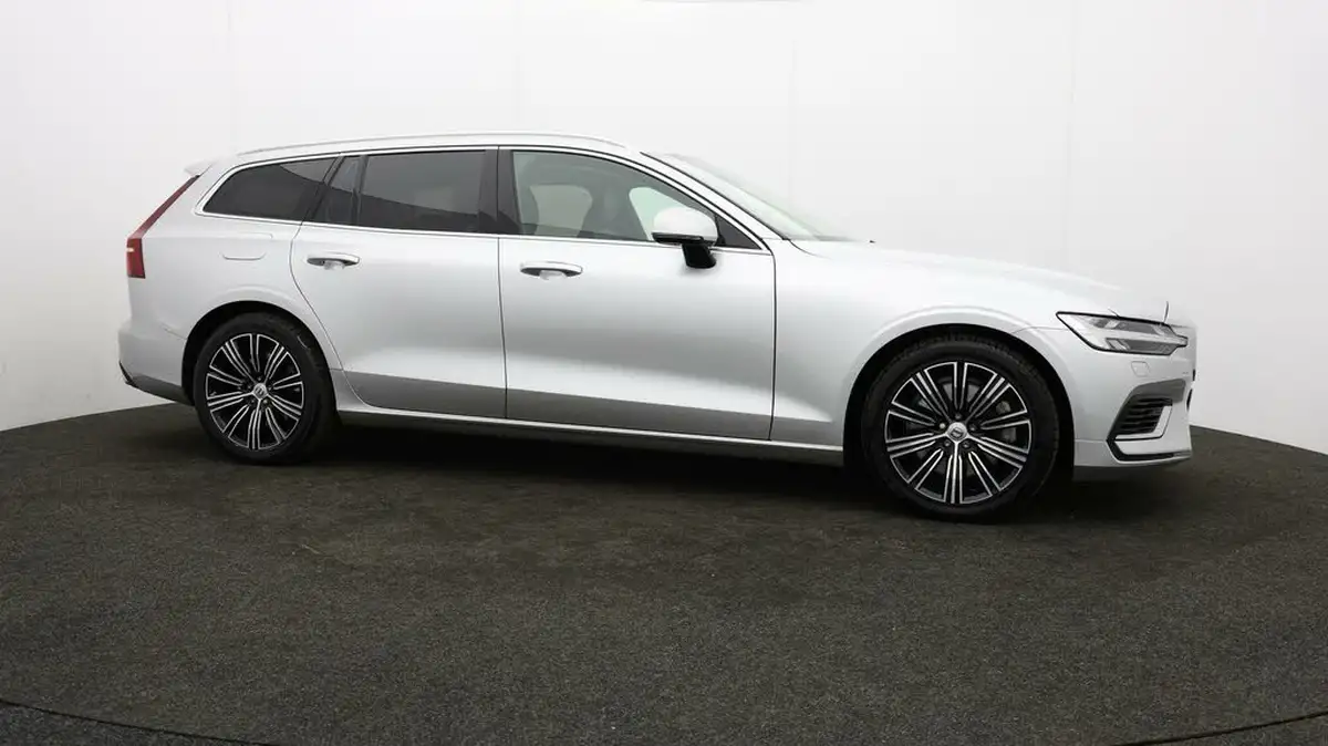 2020-volvo-v60-20-t6-inscription-big-65
