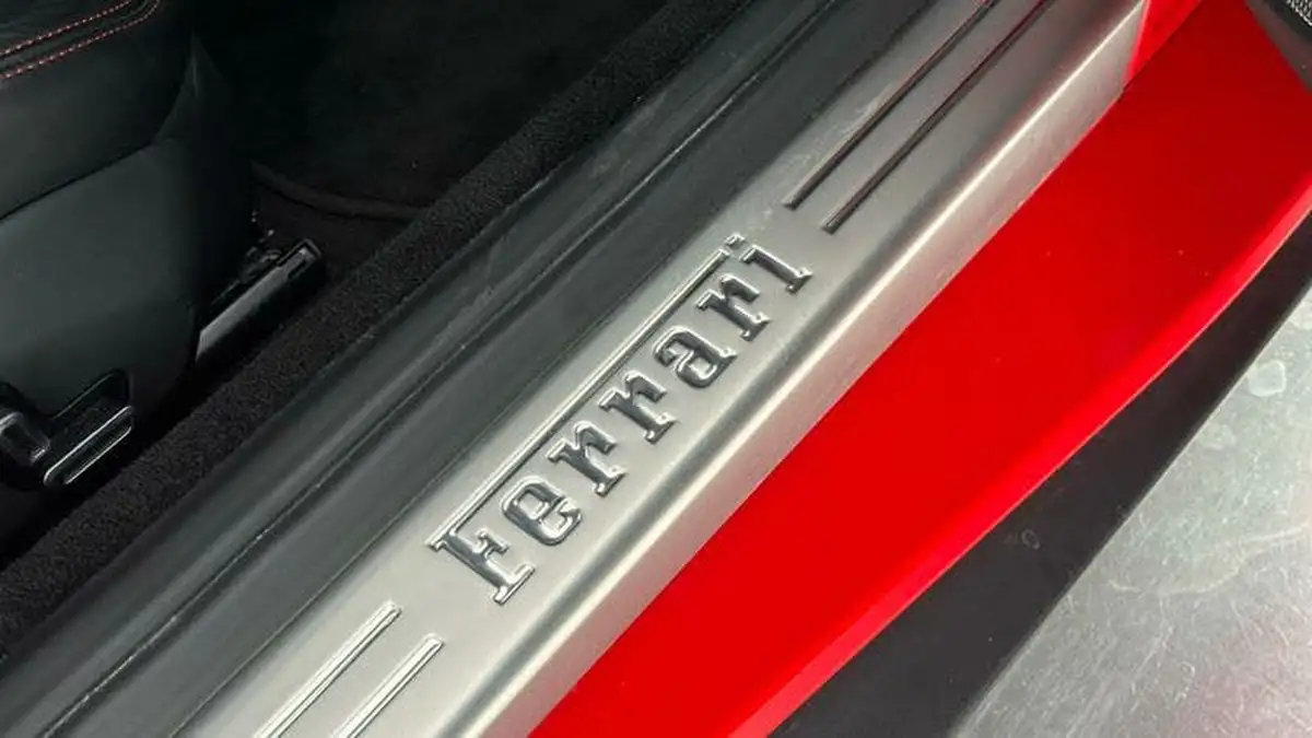 2019-ferrari-portofino-bca-big-41