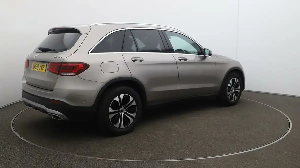2020-mercedes-benz-glc-class-20-glc300-sport-big-46