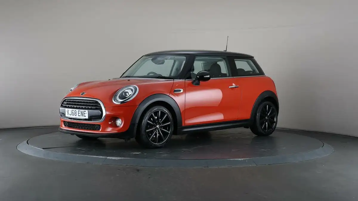 2019-mini-cooper-15-cooper-classic-ss-hatchback-3d-auto-big-39