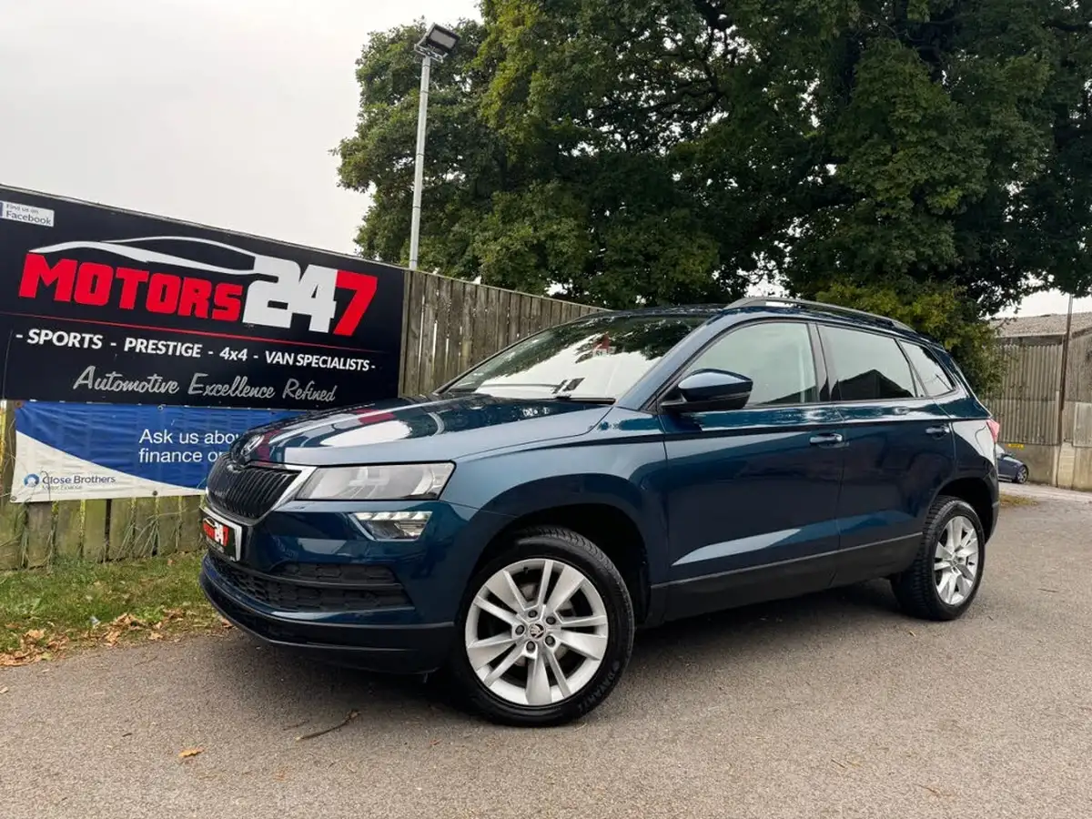 2018-skoda-karoq-15-tsi-se-technology-act-dsg-big-0
