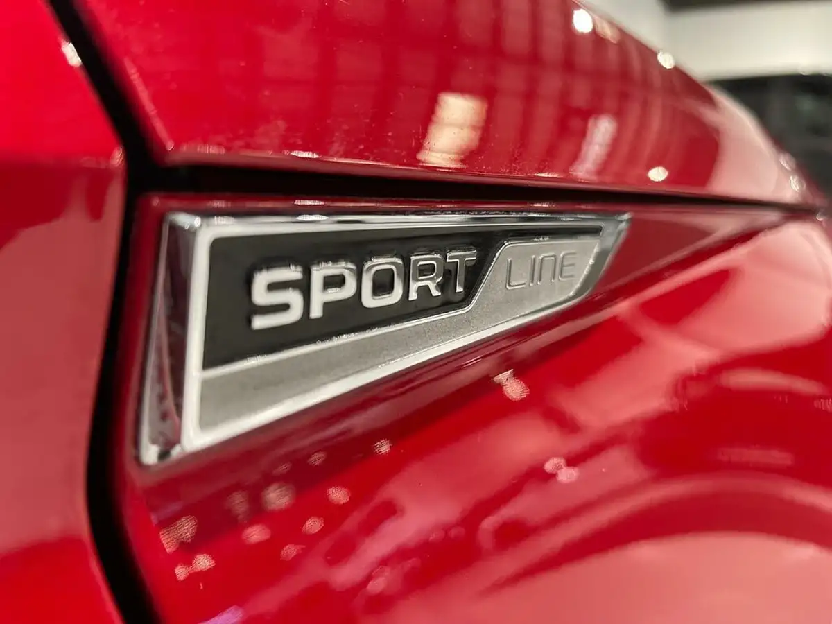 2019-skoda-kodiaq-20tdi-sportline-190ps-seats-scr-dsg-big-18