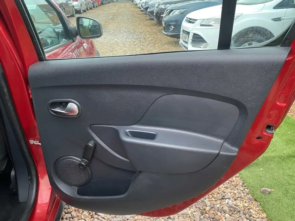 2017-dacia-sandero-stepway-15dci-ambiance-big-15