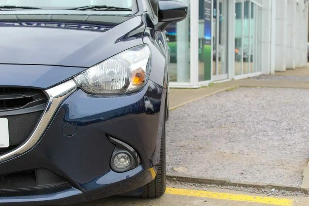 2016-mazda-mazda2-15-se-l-75ps-big-3