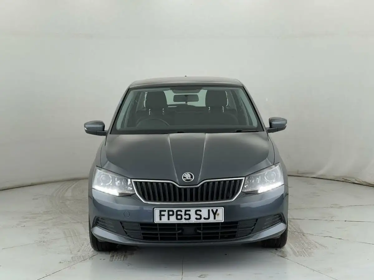 2015-skoda-fabia-12-tsi-se-90ps-hatchback-big-1