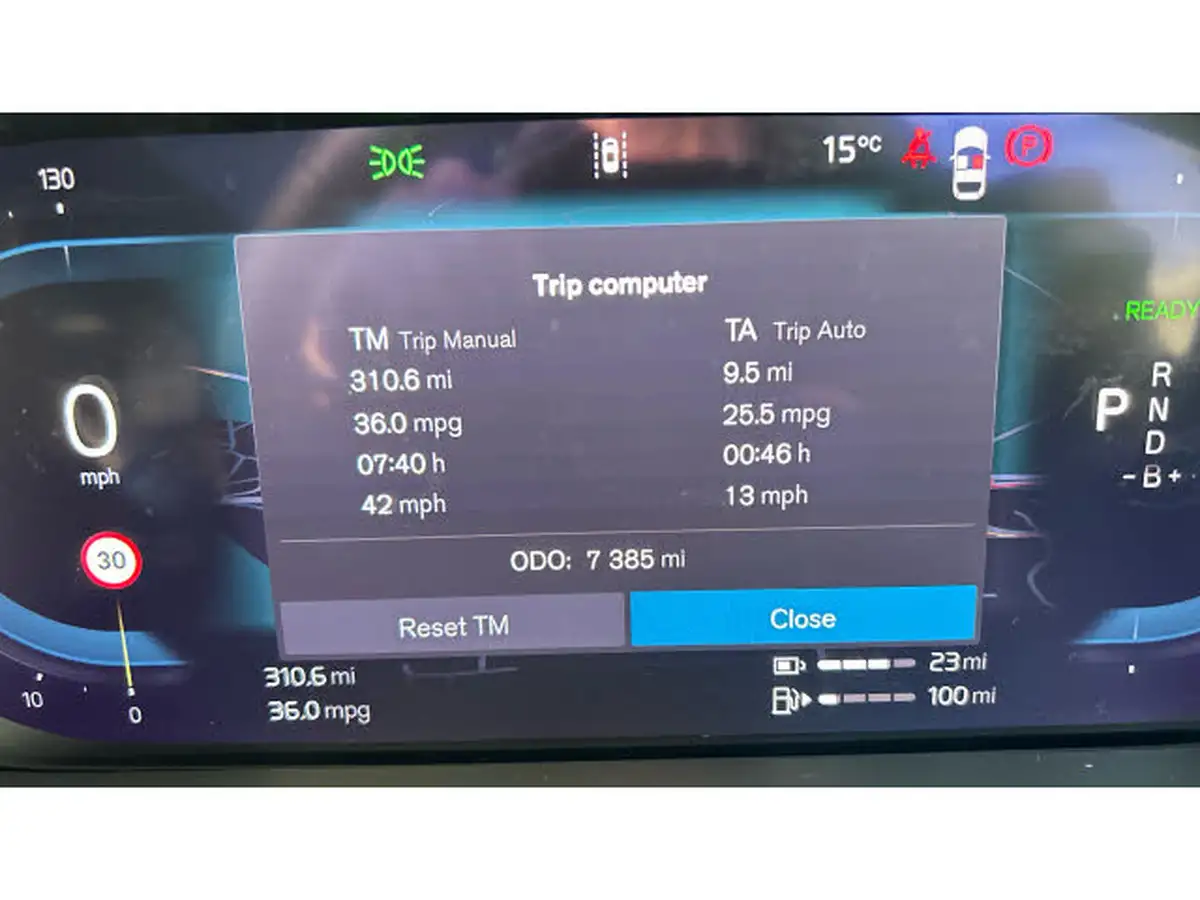 2024-volvo-xc60-20-t6-plus-black-edition-big-40