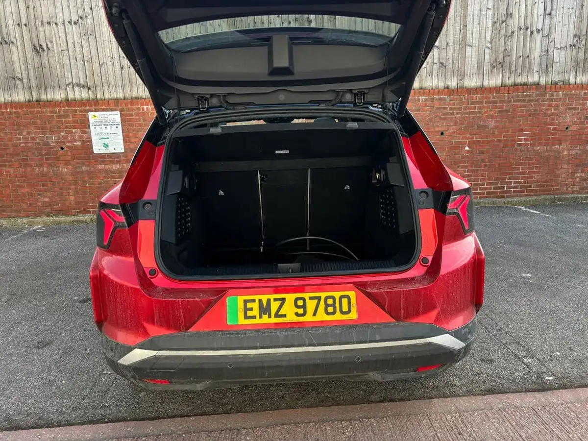 2024-renault-scenic-e-tech-e-iconic-big-6