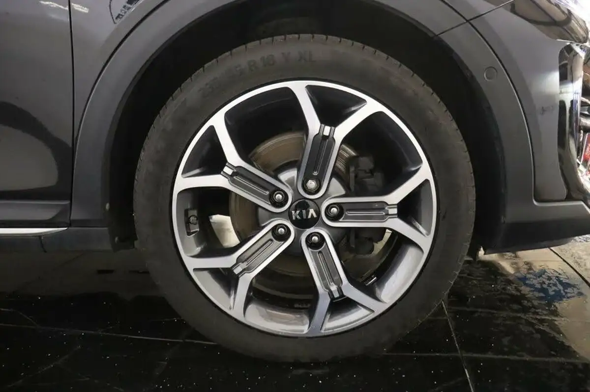 2021-kia-xceed-16-gdi-first-edition-big-39