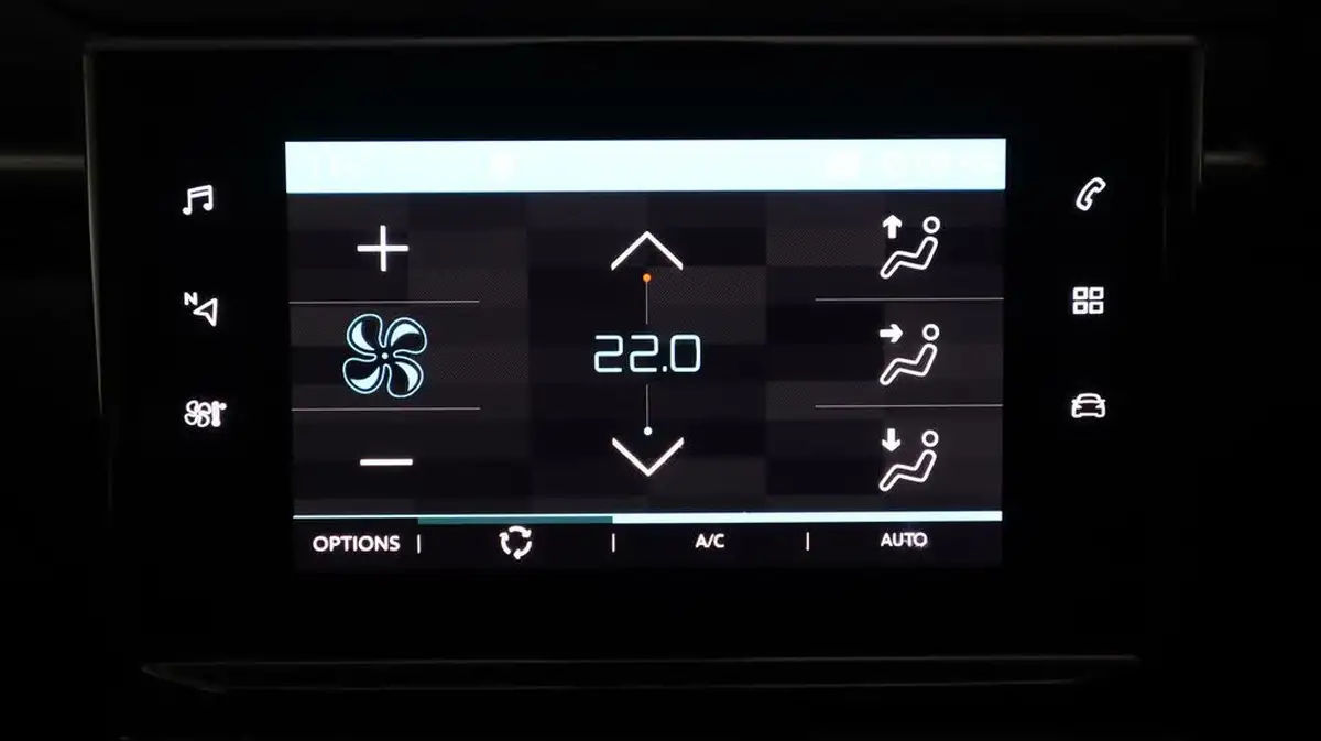 2021-citroen-c3-12-puretech-saint-james-83ps-big-12