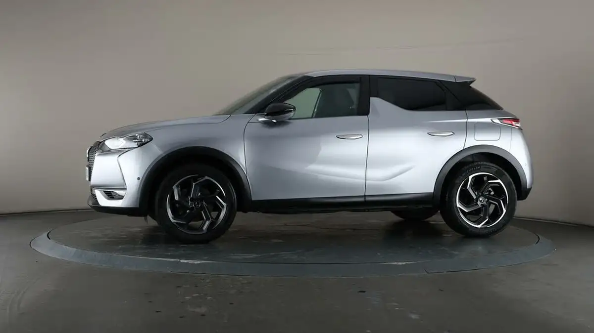 2021-ds-ds-3-crossback-12-puretech-ultra-prestige-155ps-big-30