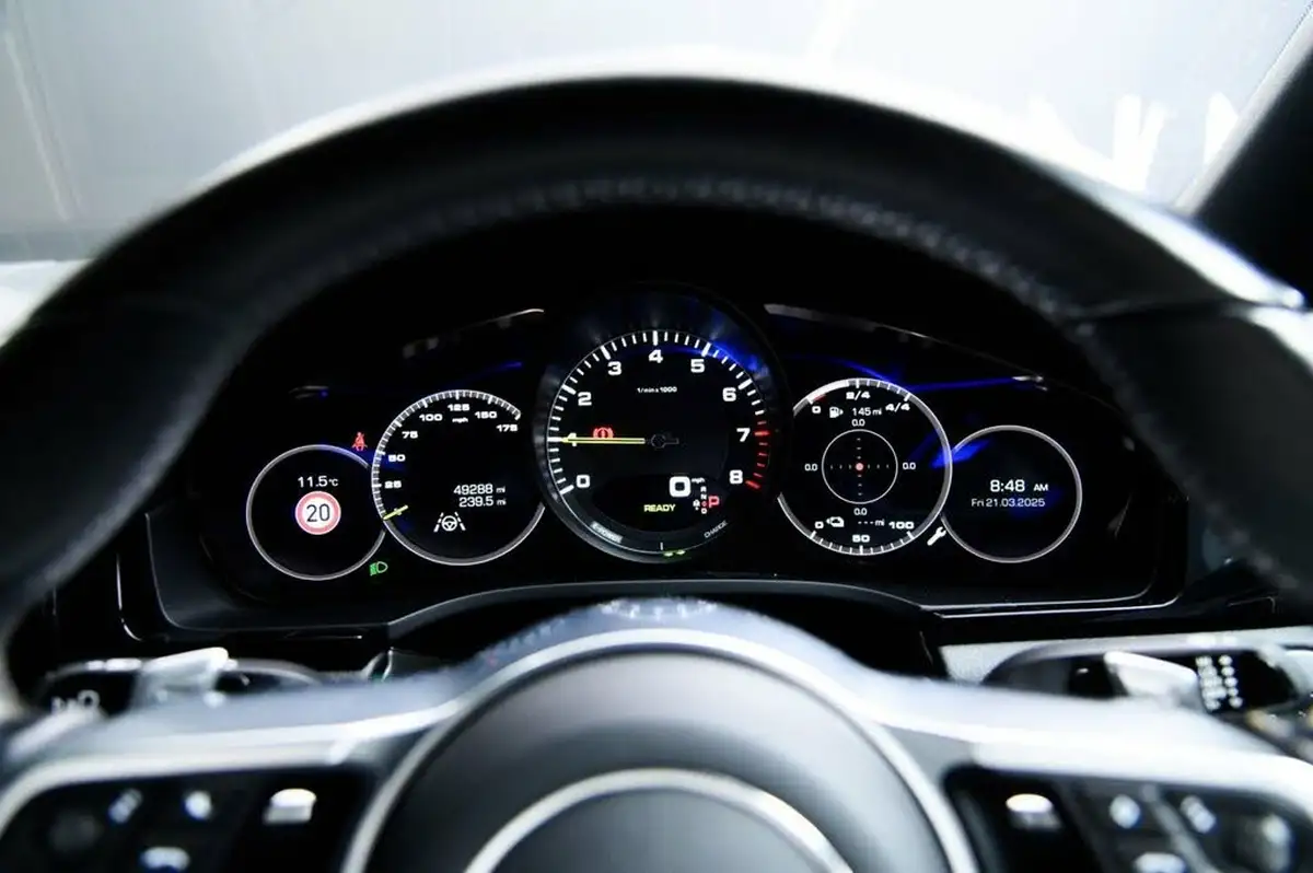 2019-porsche-cayenne-30-v6-e-hybrid-e-hybrid-coupe-big-39