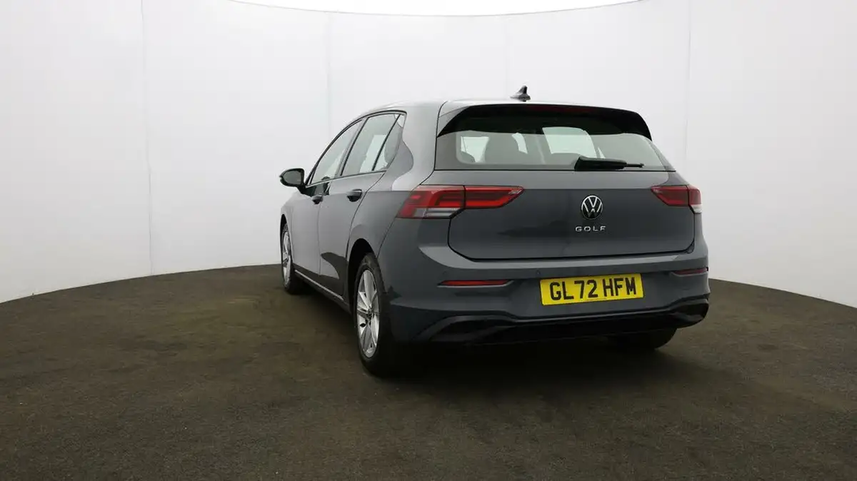 2022-volkswagen-golf-15-tsi-life-150ps-hatchback-big-29