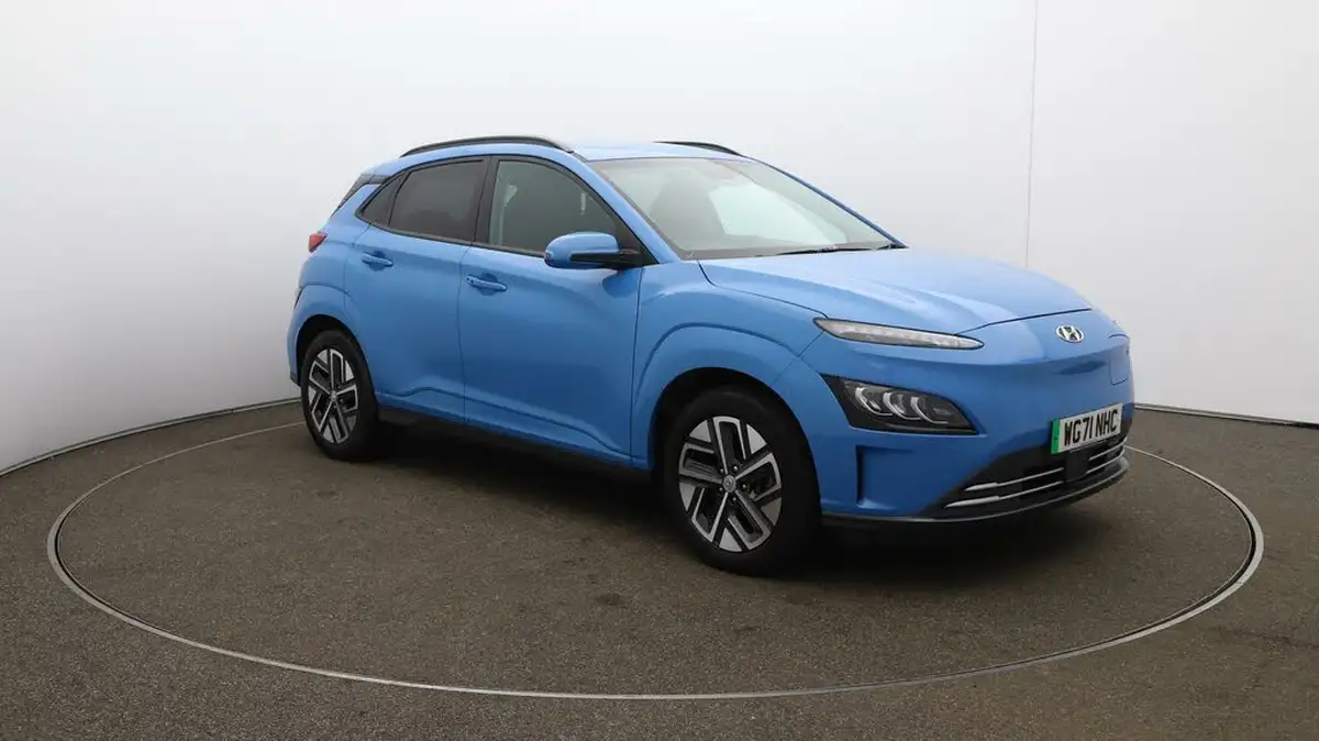 2022-hyundai-kona-e-premium-204ps-64kwh-7kw-obc-big-1