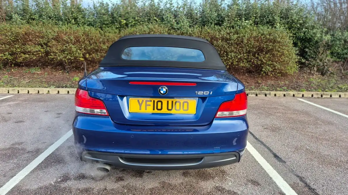 2010-bmw-1-series-20-120i-m-sport-convertible-2d-auto-big-13