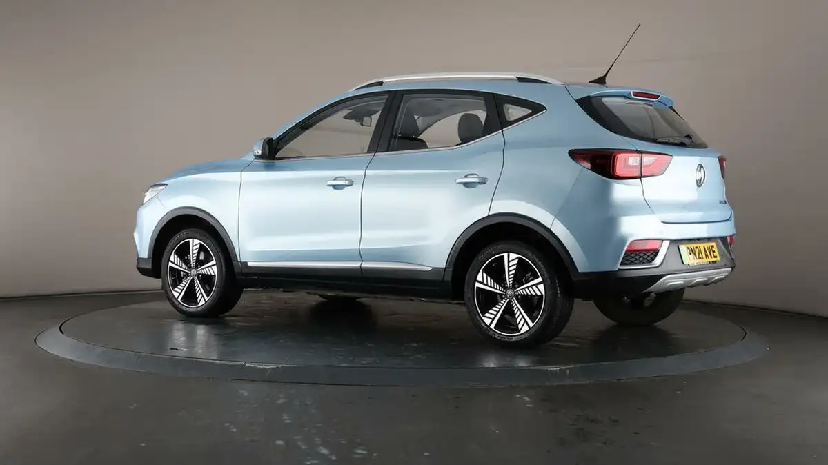 2021-mg-zs-suv-e-exclusive-ev-big-71