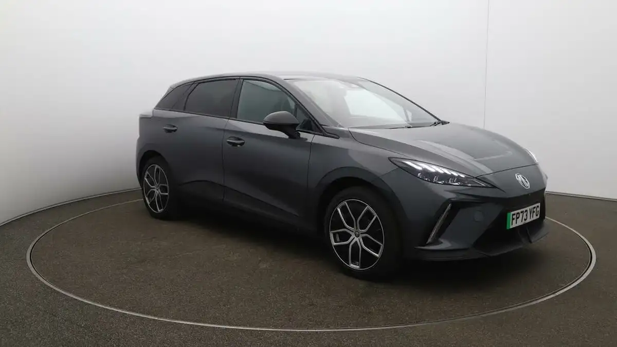 2023-mg-mg4-e-trophy-ev-203ps-long-big-1