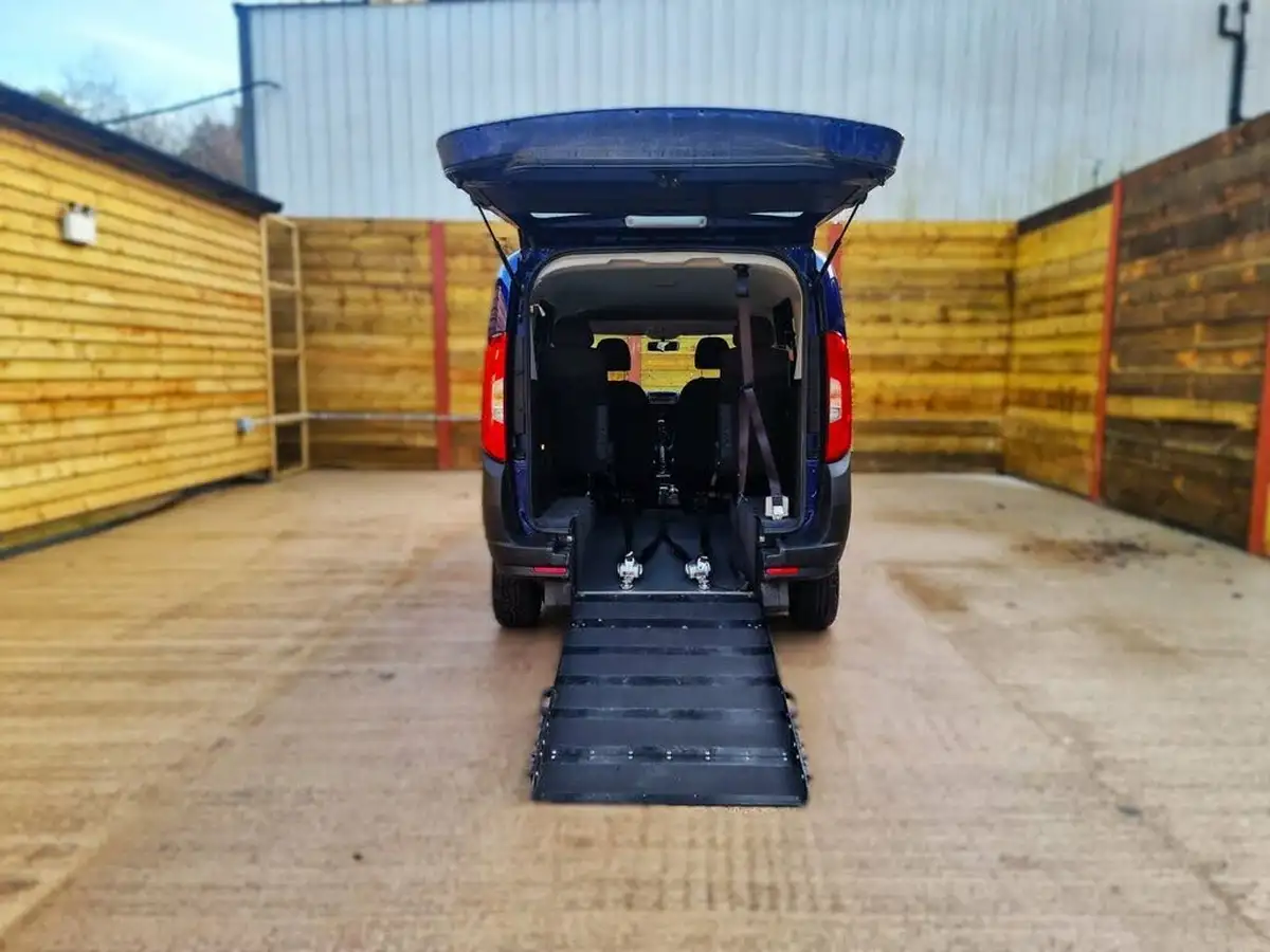 2018-fiat-doblo-14-pop-big-2