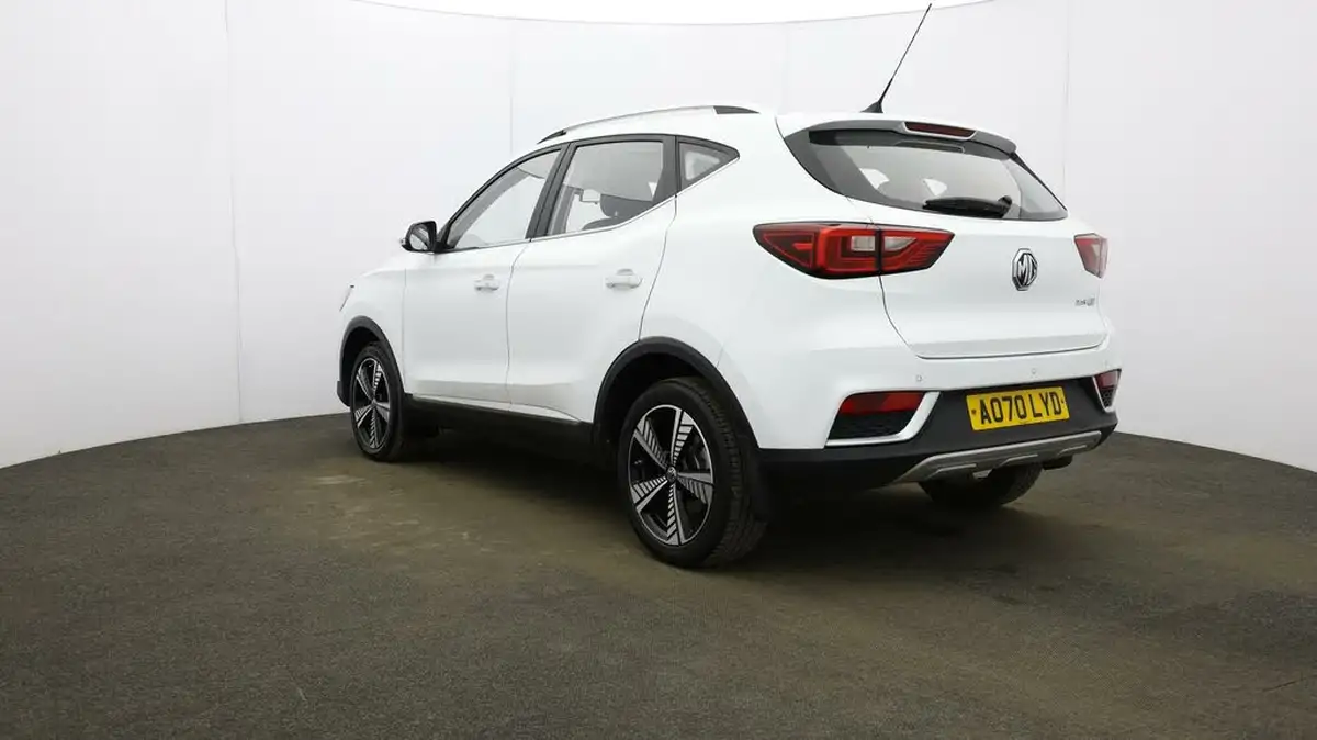 2020-mg-zs-suv-e-exclusive-ev-big-52
