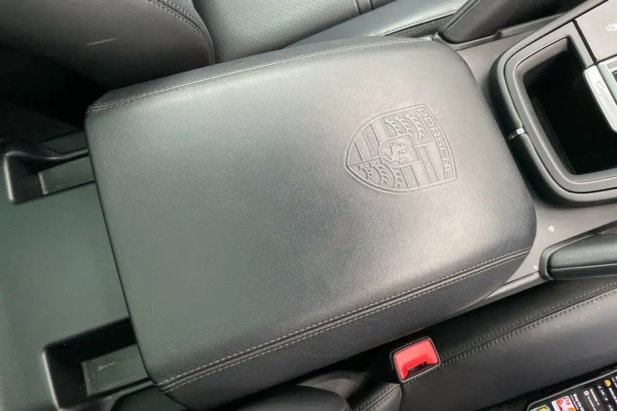 2020-porsche-cayenne-30-v6-s-big-41