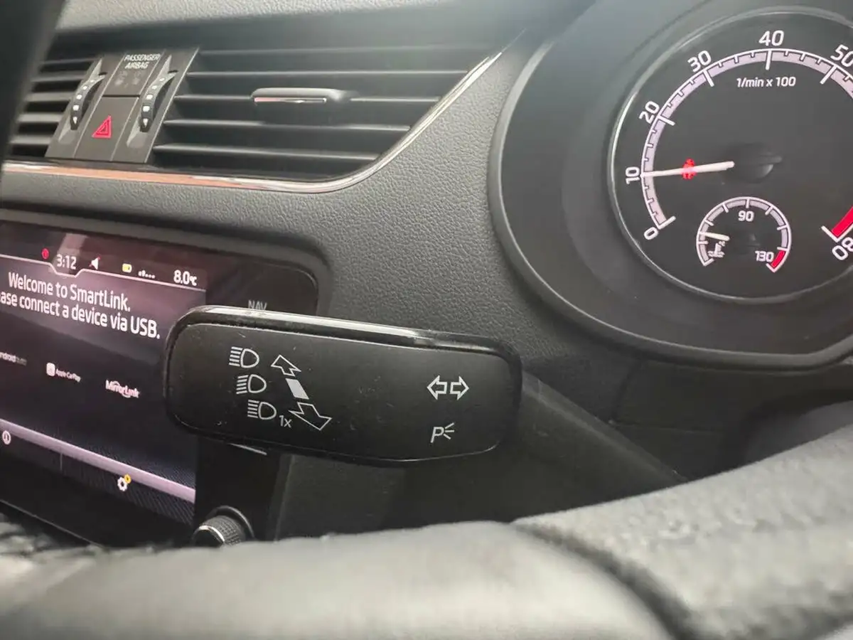2019-skoda-octavia-10-tsi-se-technology-hatchback-big-18