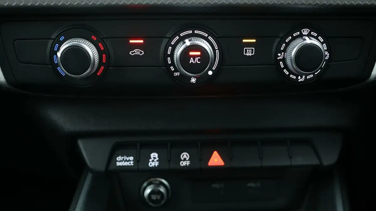 2022-audi-a1-10-30-tfsi-black-edition-s-tronic-big-12