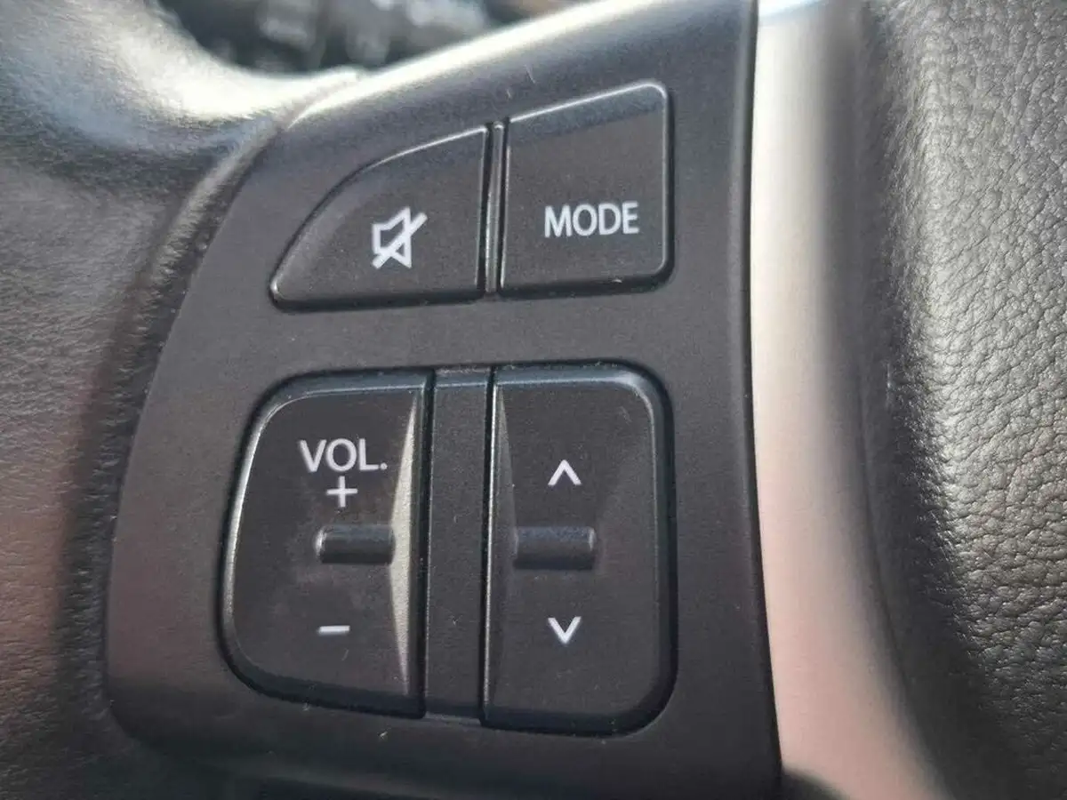 2020-suzuki-vitara-14-boosterjet-sz5-140ps-big-21