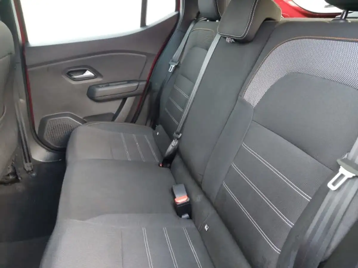 2022-dacia-sandero-stepway-10-tce-comfort-100bhp-bi-fuel-big-5