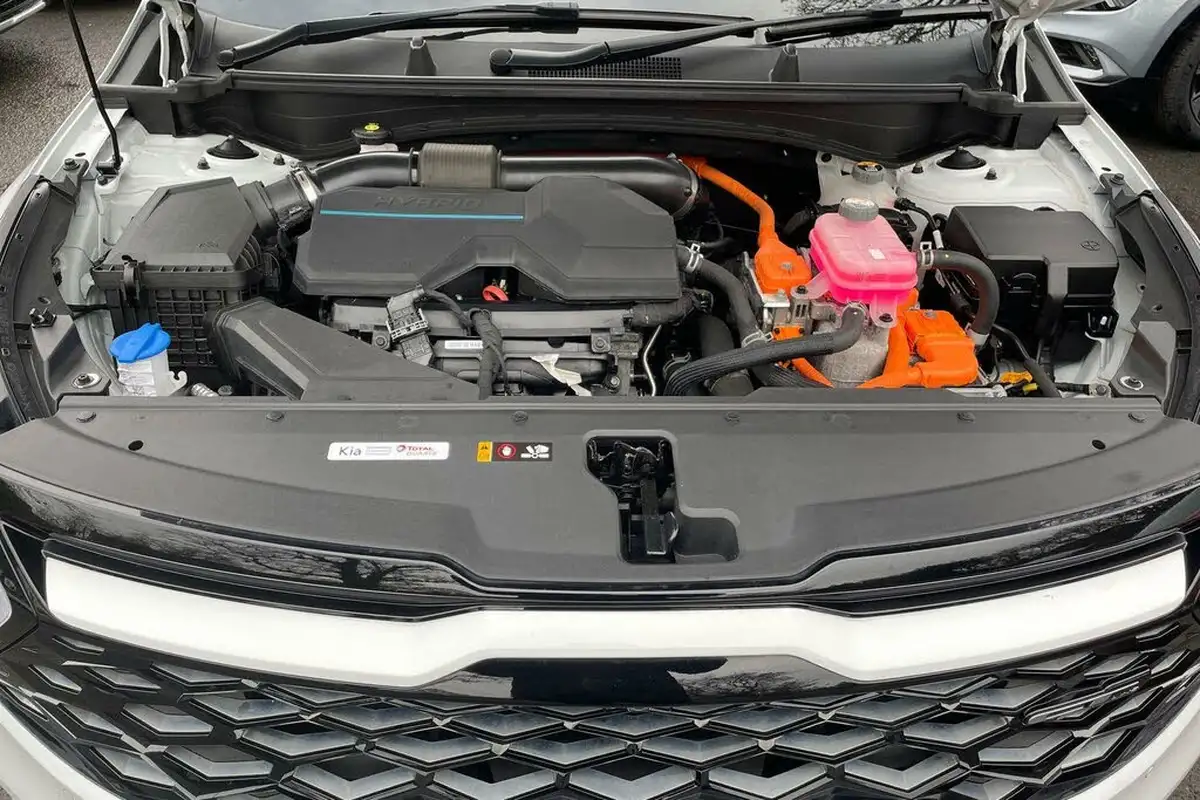 2022-kia-sportage-16-t-gdi-gt-line-s-226bhp-hev-1598cc-auto-big-27