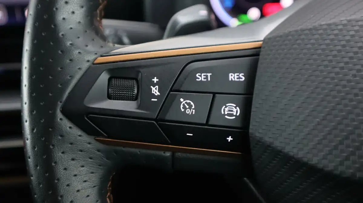 2021-cupra-leon-nf-14-e-hybrid-vz2-hatchback-big-21