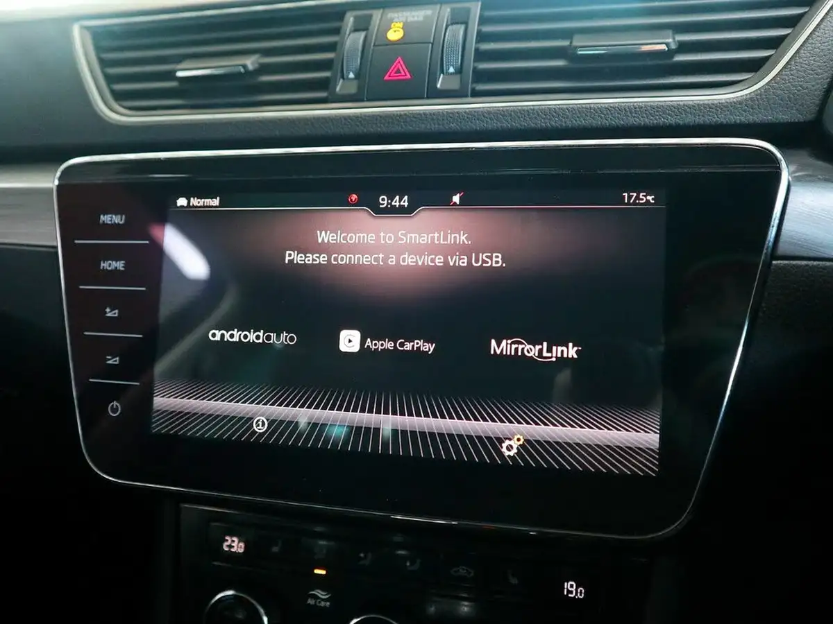 2019-skoda-superb-20-tsi-se-l-executive-estate-big-32