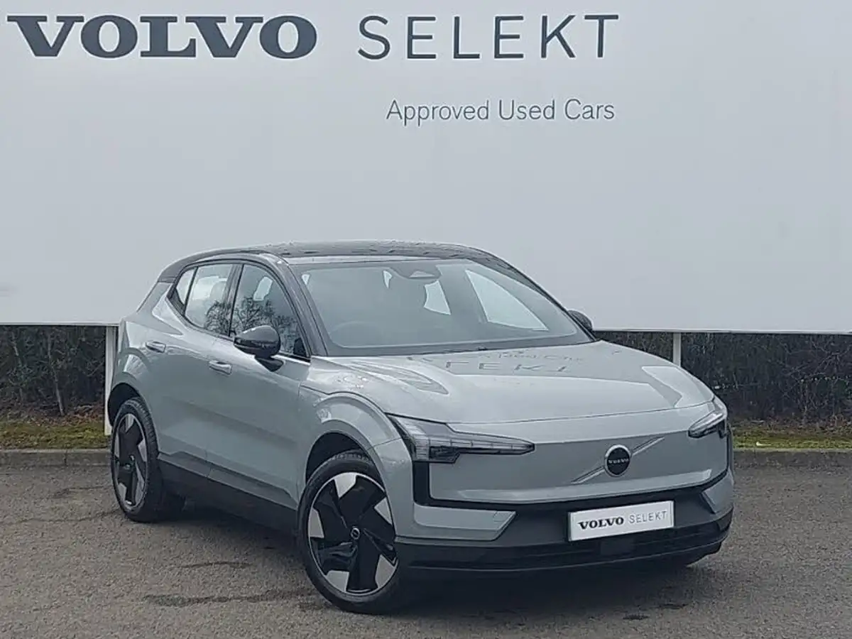 2024-volvo-ex30-e-single-motor-plus-extended-range-big-0