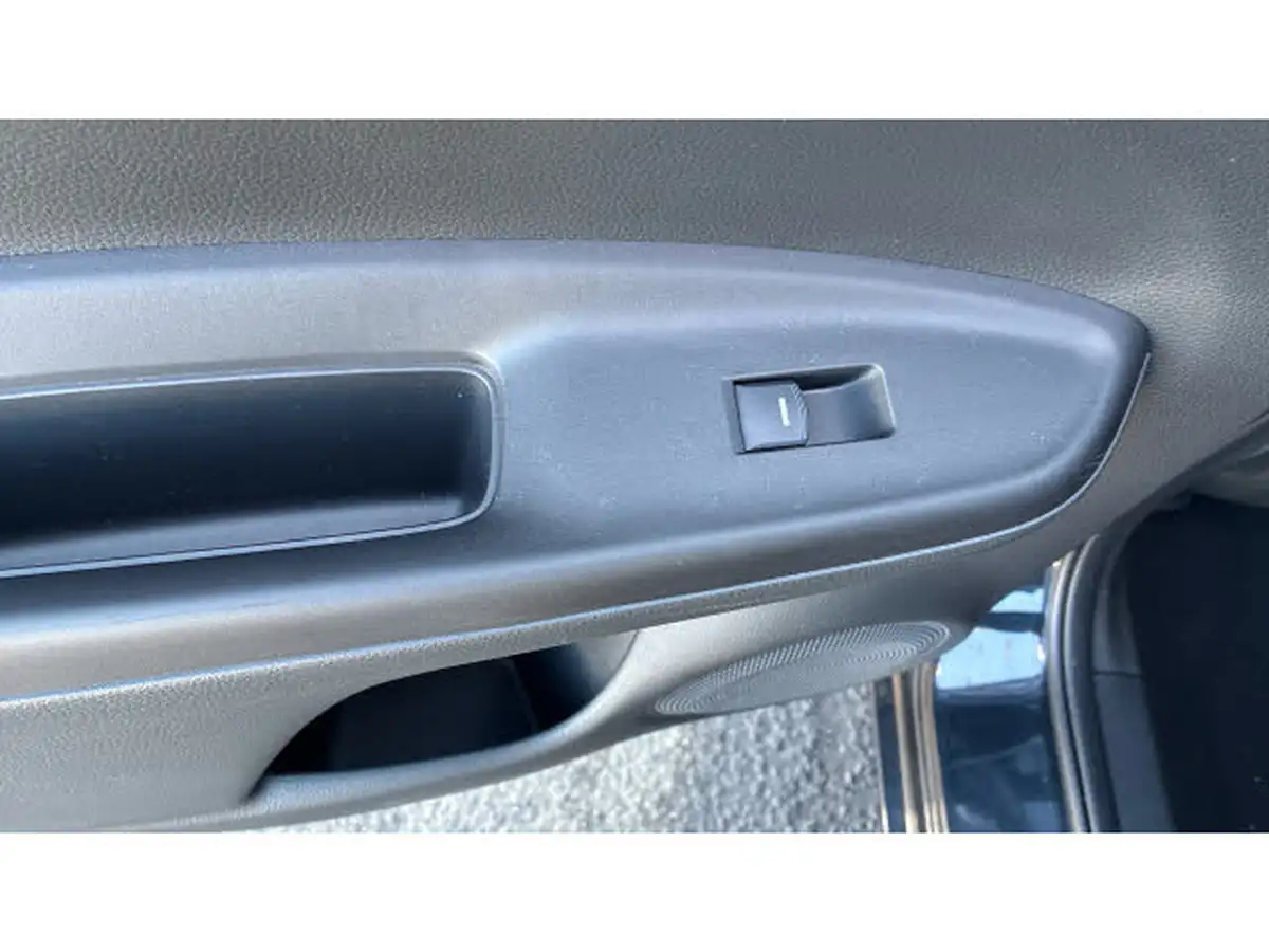 2023-honda-jazz-15-i-mmd-advance-big-27