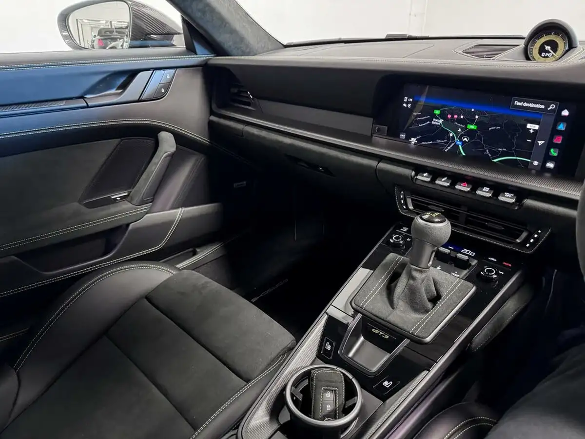 2022-porsche-911-40-gt3-rwd-pdk-big-36
