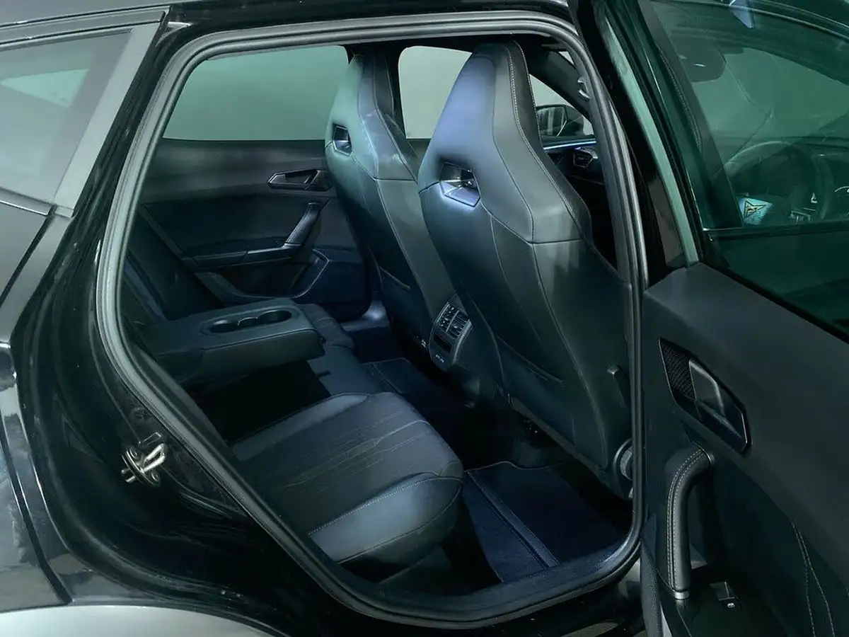 2021-cupra-formentor-14-e-hybrid-vz1-big-18