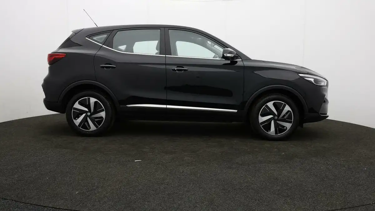 2022-mg-zs-suv-e-se-ev-156ps-long-range-big-7
