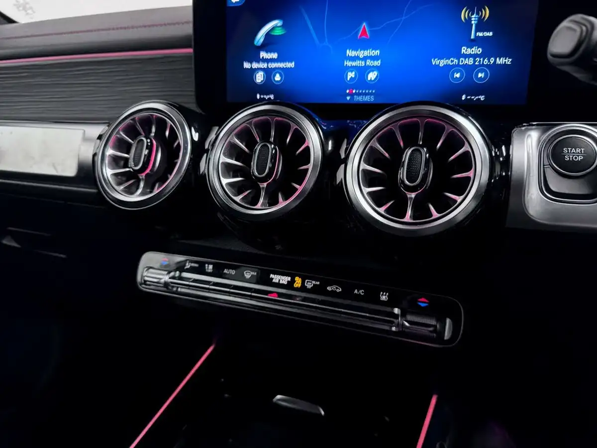 2022-mercedes-benz-eqb-e-eqb-350-amg-line-big-26