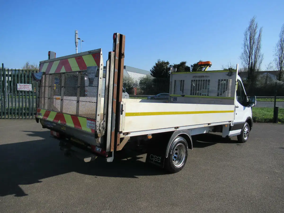 2021-ford-transit-20tdci-350-l3h1-leader-130pseu6dt-rwd-cab-big-11