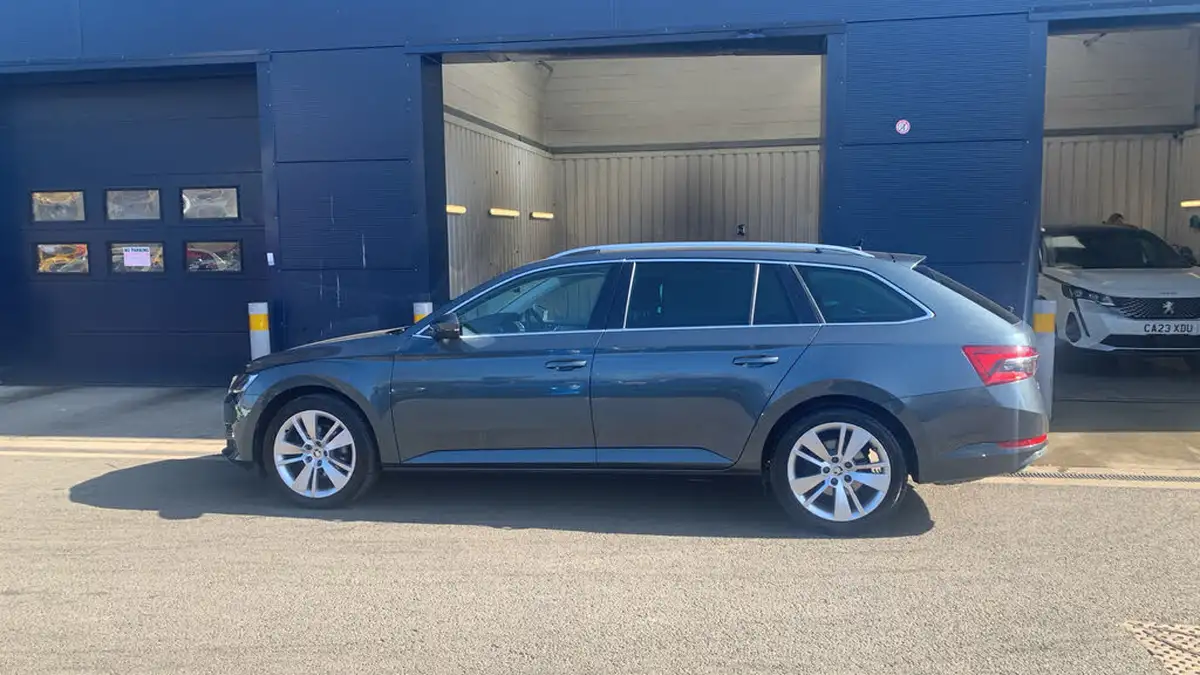 2021-skoda-superb-15-tsi-se-l-estate-dsg-big-5