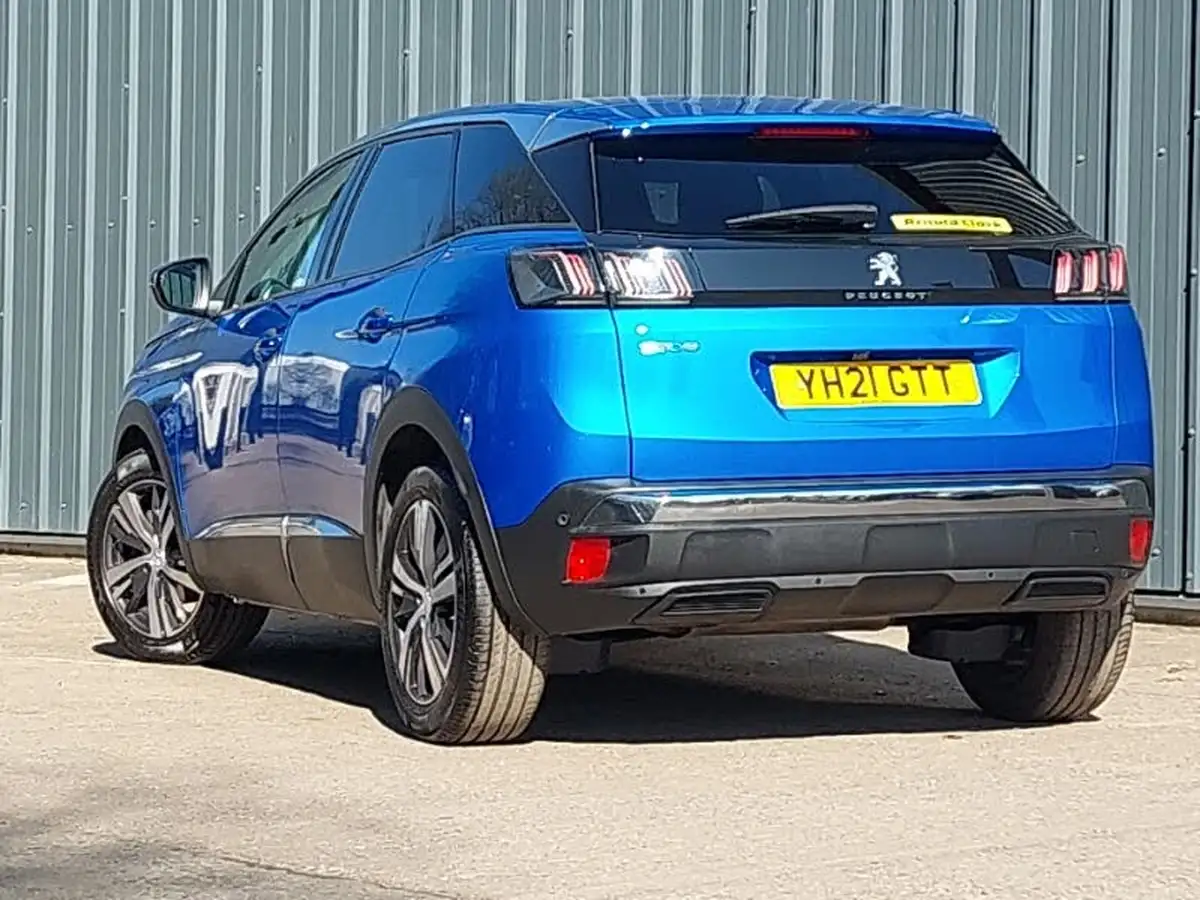 2021-peugeot-3008-suv-12-puretech-allure-big-1